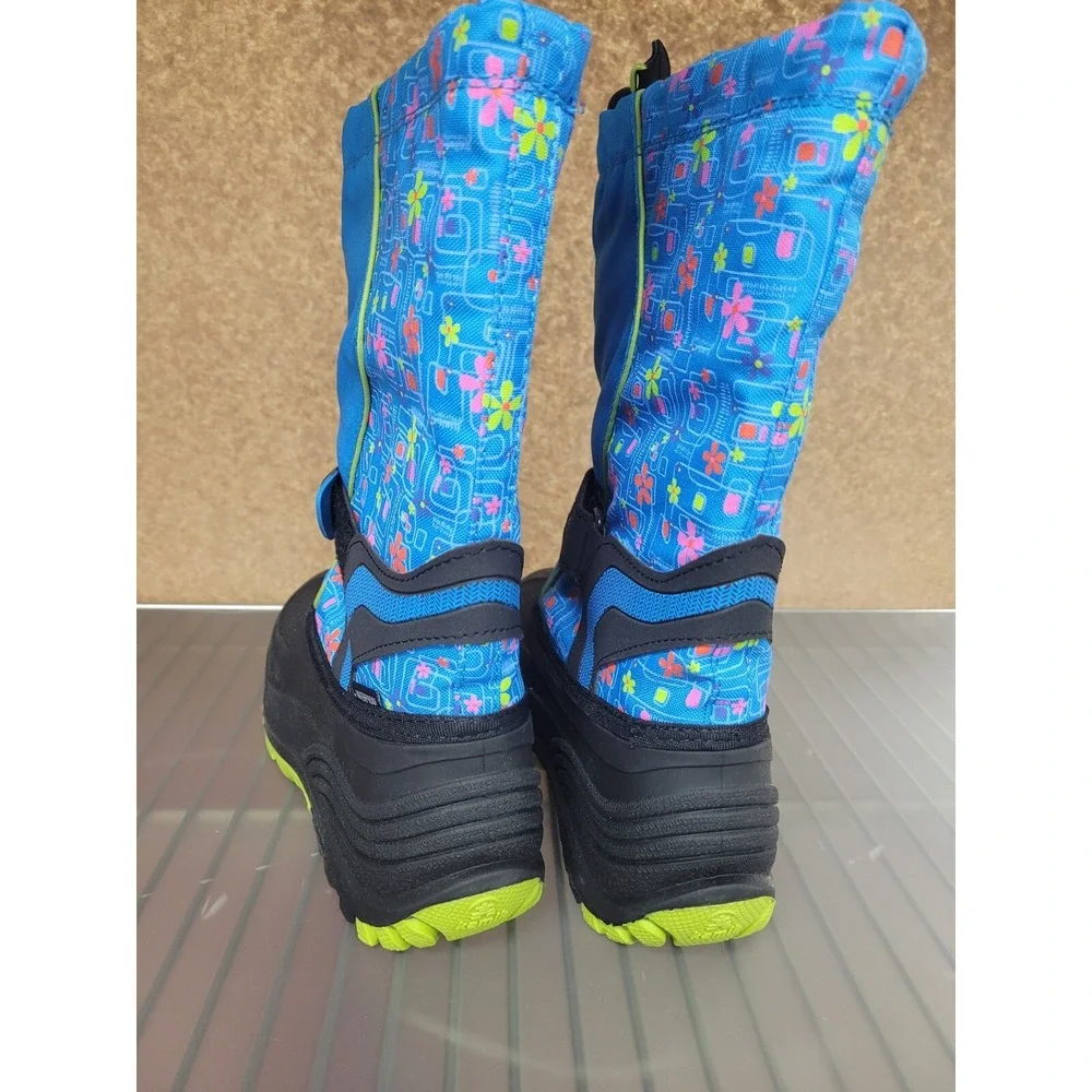 Kamik kids snowbank2